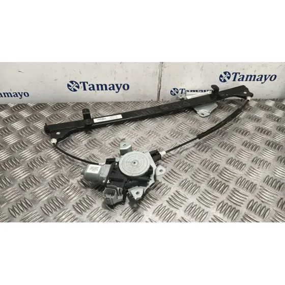 Elevalunas Delantero Derecho para Nissan Nv200 Furgoneta