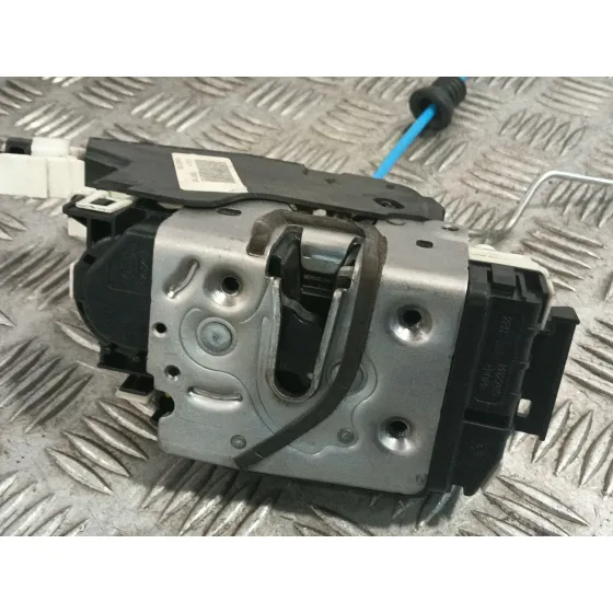 Cerradura Puerta Delantera Derecha para Mercedes-Benz Clase A (W176)