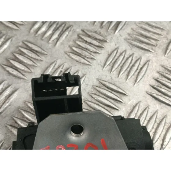 Cerradura Maletero / Porton para Volvo V40 Hatchback (525)