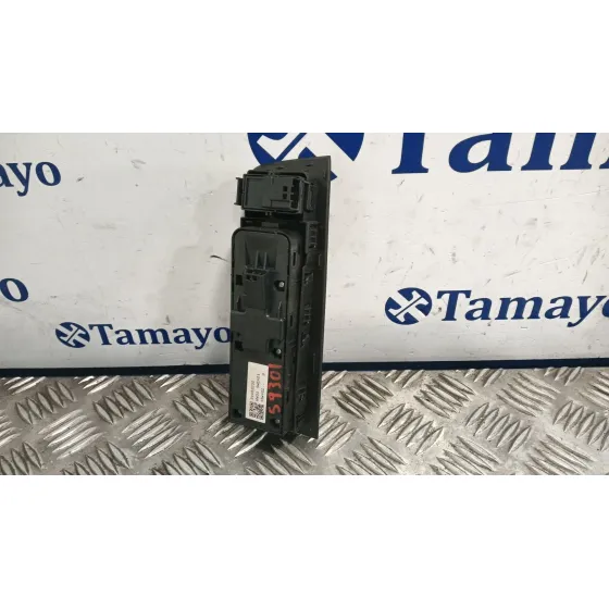 Mando Elevalunas Delantero Izquierdo para Volvo V40 Hatchback (525)