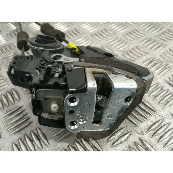 Cerradura Puerta Trasera Derecha para Lexus Rx