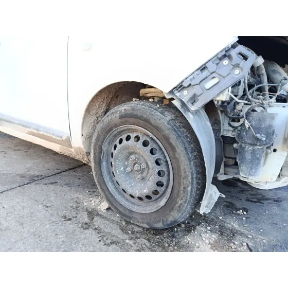 Plastico Paso Rueda Delantero Derecho para Dacia Dokker Furgoneta/Monovolumen