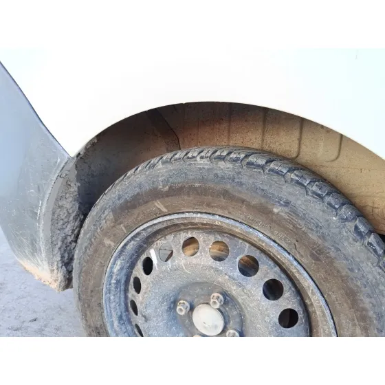 Plastico Paso Rueda Trasero Derecho para Dacia Dokker Furgoneta/Monovolumen