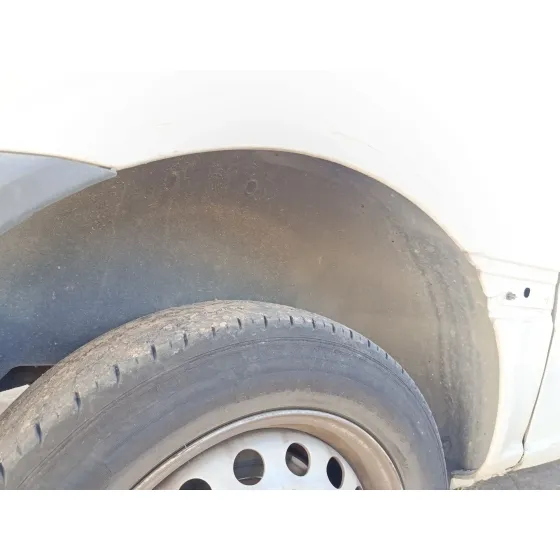 Plastico Paso Rueda Trasero Izquierdo para Mercedes-Benz Vito / Mixto Furgoneta (W639)