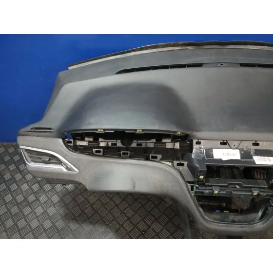 Salpicadero para Peugeot 2008 (--.2013->)