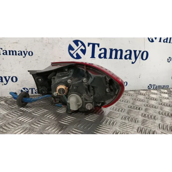 Piloto Trasero Izquierdo para Mazda Cx-3 (Dk)