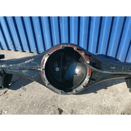 Puente Trasero para Nissan Nt400 Cabstar (F24M)