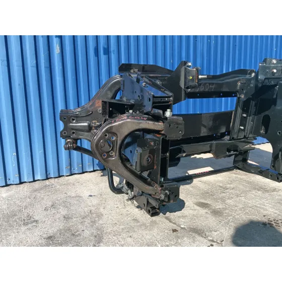 Puente Delantero para Nissan Nt400 Cabstar (F24M)