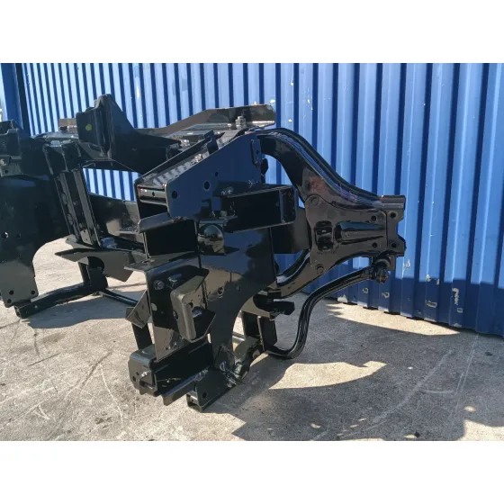 Puente Delantero para Nissan Nt400 Cabstar (F24M)