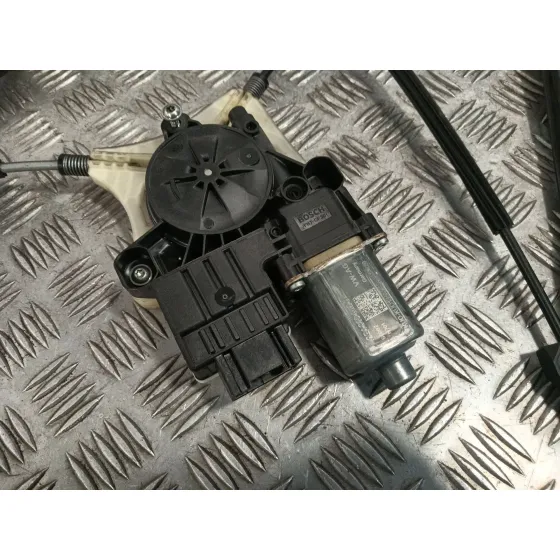 Elevalunas Delantero Derecho para Volkswagen Polo Vi (Aw1, Bz1, Ae1)