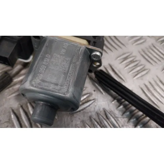 Elevalunas Trasero Derecho para Volkswagen Polo Vi (Aw1, Bz1, Ae1)