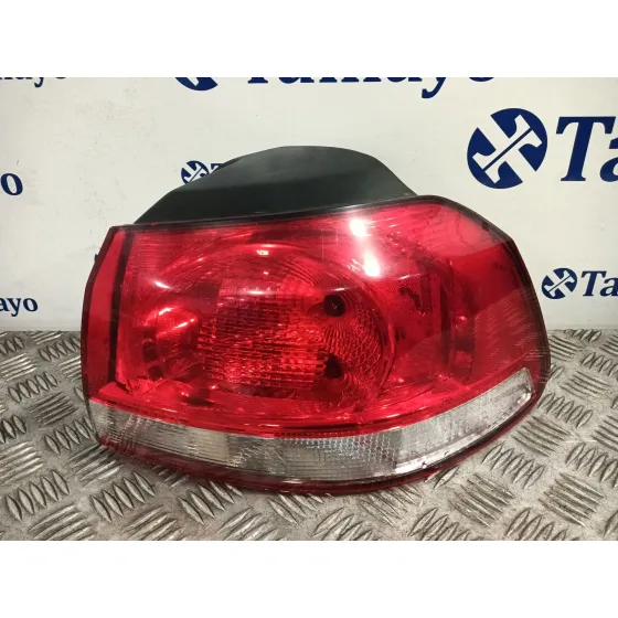 Piloto Trasero Derecho para Volkswagen Golf Vi (5K1)