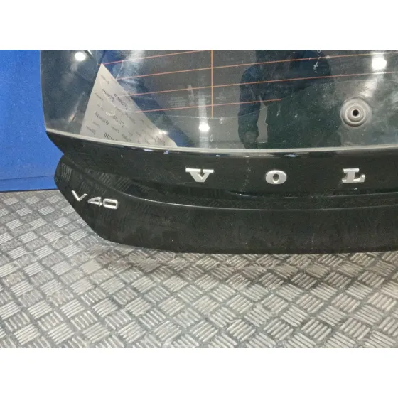 Porton Trasero para Volvo V40 Hatchback (525)