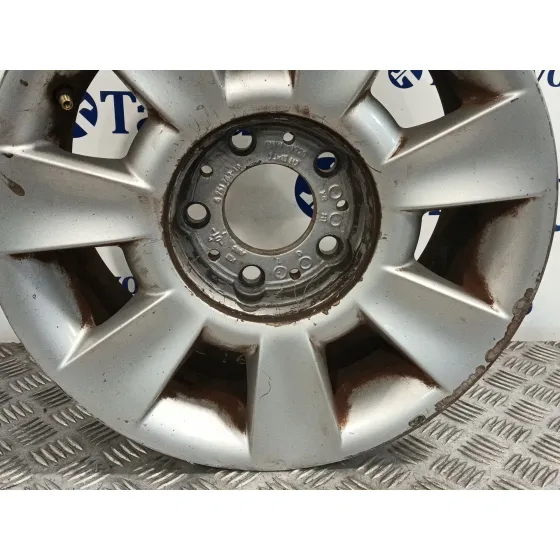 Llanta para Bmw 5 (E39)