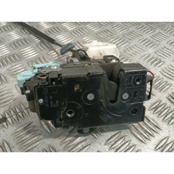 Cerradura Puerta Delantera Izquierda para Volkswagen Caddy Iii Furgoneta/Monovolumen (2Ka, 2Kh, 2Ca, 2Ch)