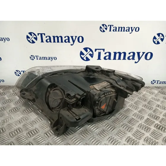 Faro Derecho para Audi Q7 (4Lb)