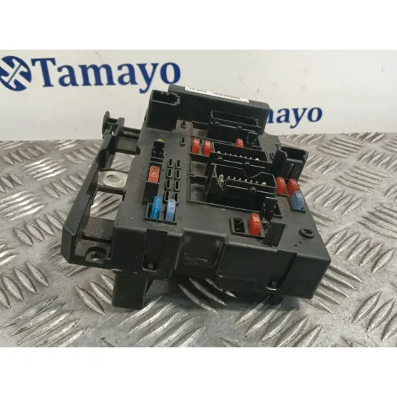 Caja Reles / Fusibles para Peugeot 307 (3A/C)