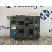 Caja Reles / Fusibles para Peugeot 308 Sw