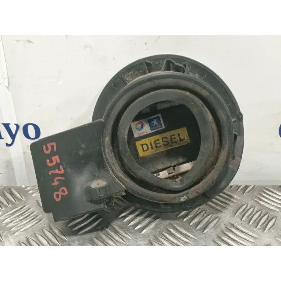 Tapa Exterior Combustible para Peugeot 308 Sw