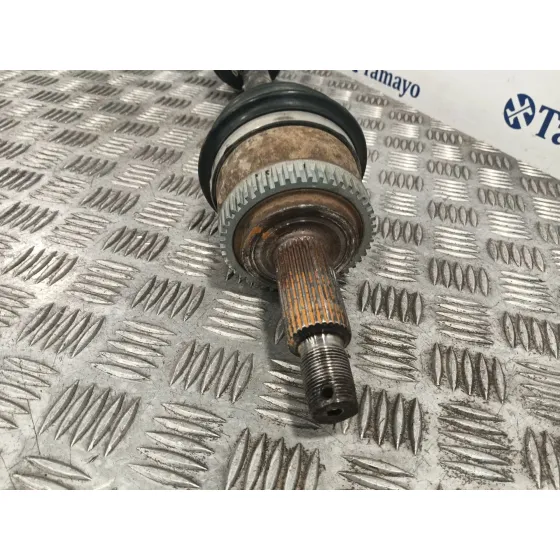 Transmision Delantera Izquierda para Kia Sportage