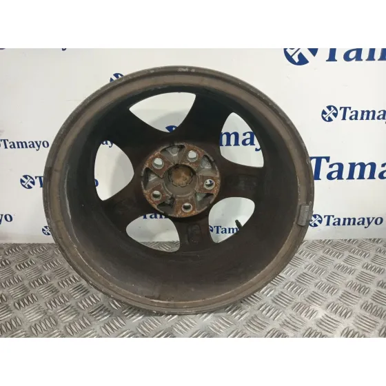 Llanta para Nissan Almera Tino (V10)