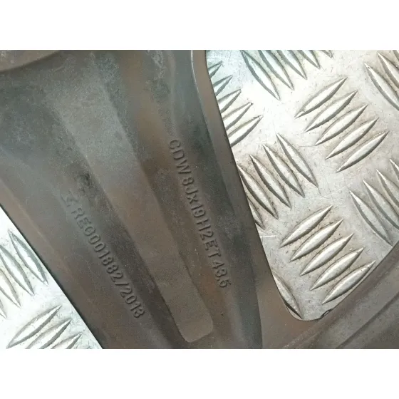 Llanta para Mercedes-Benz Clase Gla (W156)