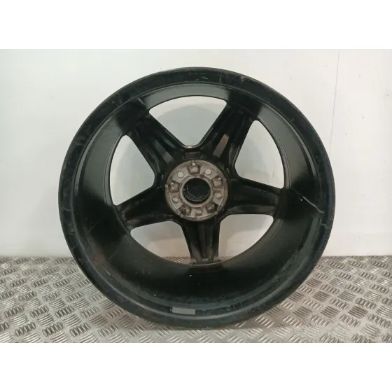 Llanta para Mercedes-Benz Clase Gla (W156)