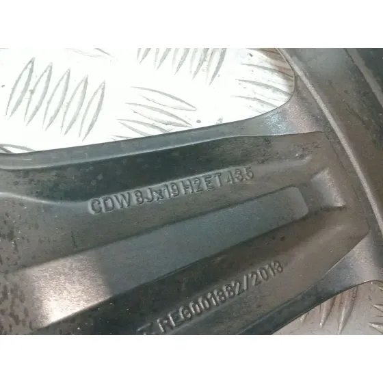Llanta para Mercedes-Benz Clase Gla (W156)