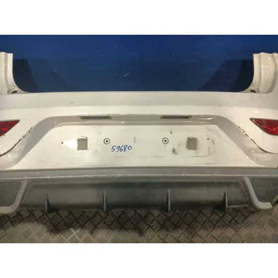 Paragolpes Trasero para Volvo V40 Hatchback (525)