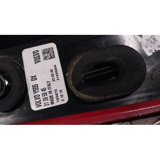 Piloto Trasero Derecho para Volvo V40 Hatchback (525)
