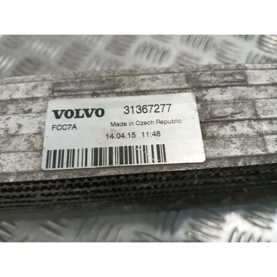 Intercooler para Volvo V40 Hatchback (525)