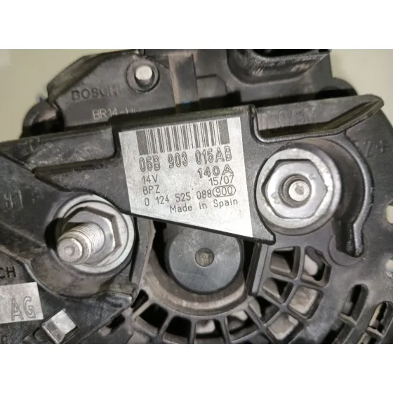Alternador para Audi A3 (8P1)