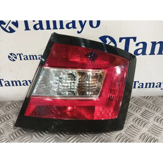 Piloto Trasero Derecho para Skoda Fabia Iii (Nj3)