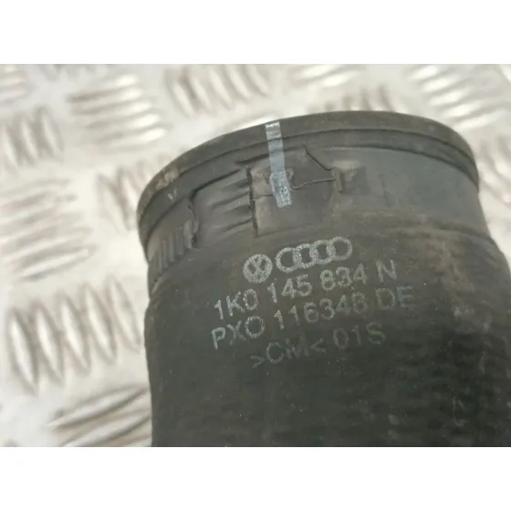 Tubo para Audi A3 (8P1)
