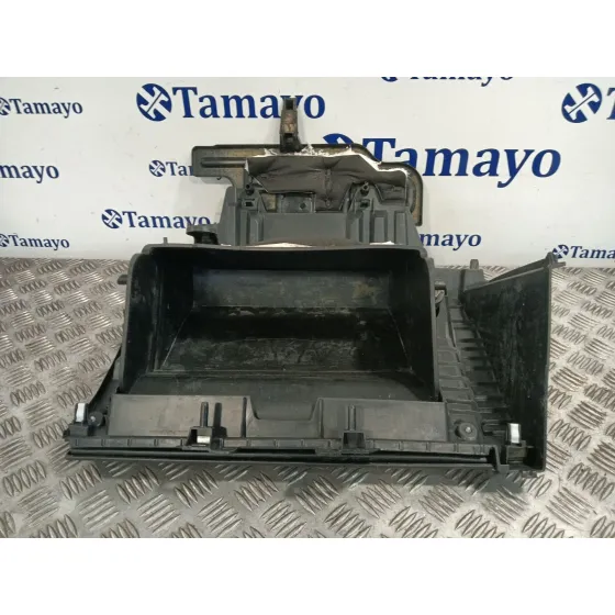 Guantera para Mazda Cx-30 (Dm, Dt, Ed)
