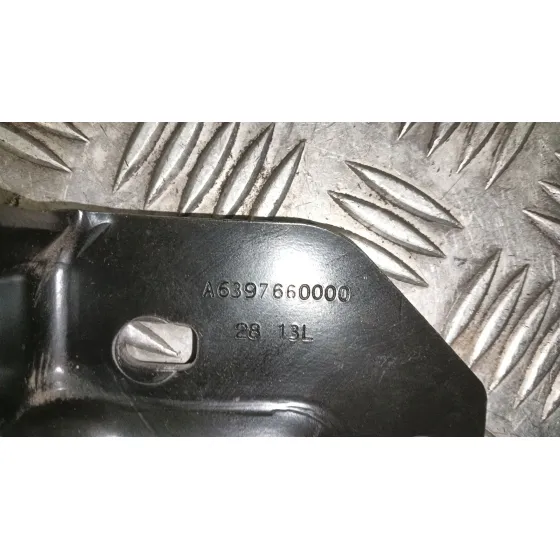 Soporte / Guia Puerta Corredera para Mercedes-Benz Viano (W639)