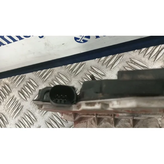 Cerradura Puerta Trasera Derecha para Seat Ibiza Iv (6J5, 6P1)