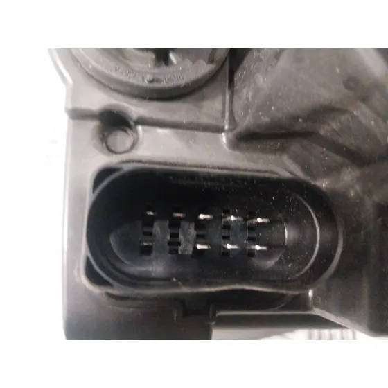 Faro Izquierdo para Volkswagen Golf V (1K1)