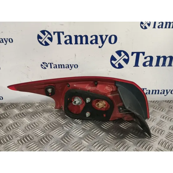 Piloto Trasero Derecho para Mitsubishi Lancer Viii (Cy_A, Cz_A)