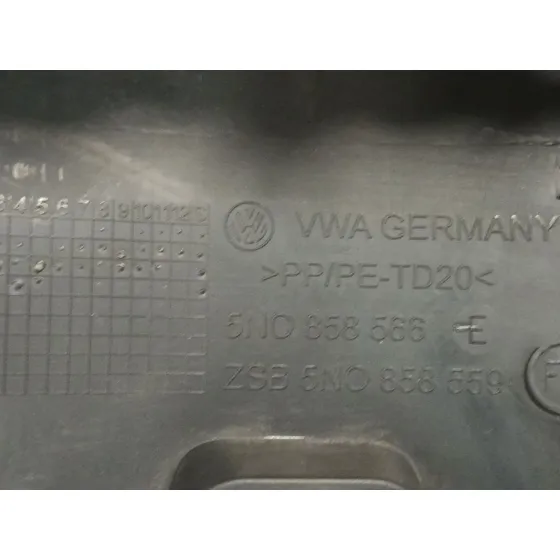Moldura para Volkswagen Golf Vi (5K1)