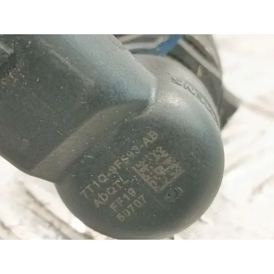 Inyector para Ford Transit Connect (P65_, P70_, P80_)