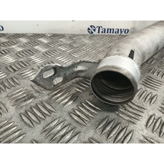 Tubo para Volvo V40 Hatchback (525)