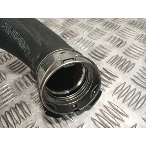 Tubo para Volvo V40 Hatchback (525)