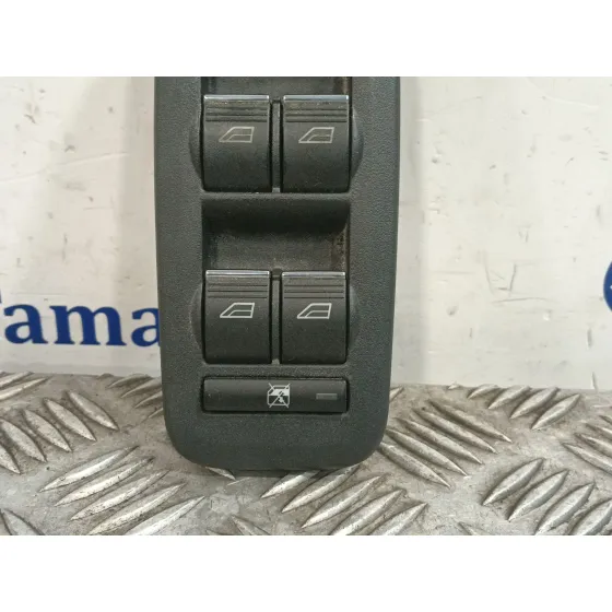 Mando Elevalunas Delantero Izquierdo para Ford Kuga I