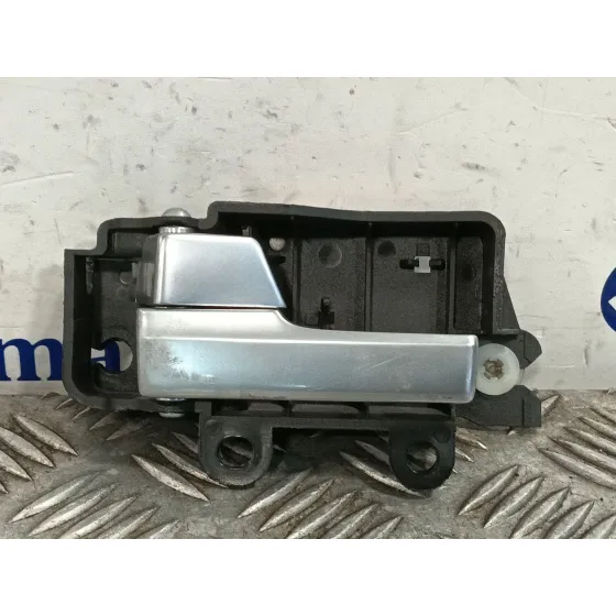 Maneta Interior Delantera Izquierda para Ford Kuga I