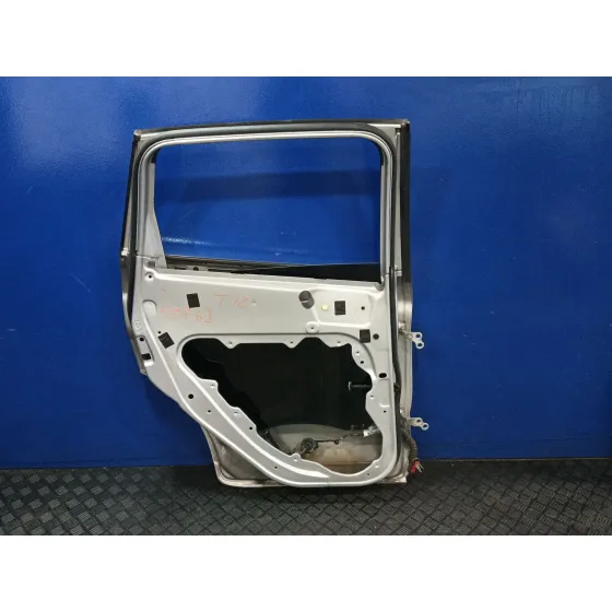 Puerta Trasera Izquierda para Ford Kuga I