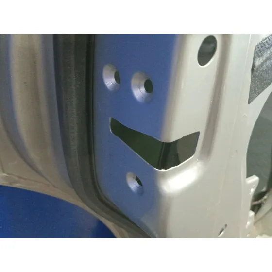 Puerta Trasera Izquierda para Ford Kuga I