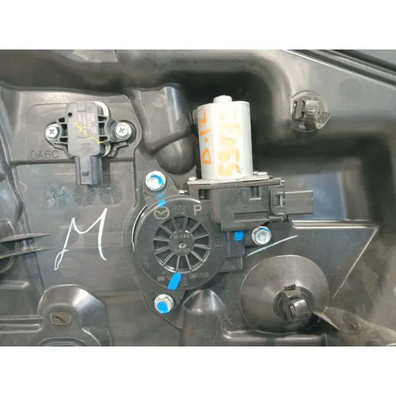 Elevalunas Delantero Izquierdo para Mazda 2 Lim. ()