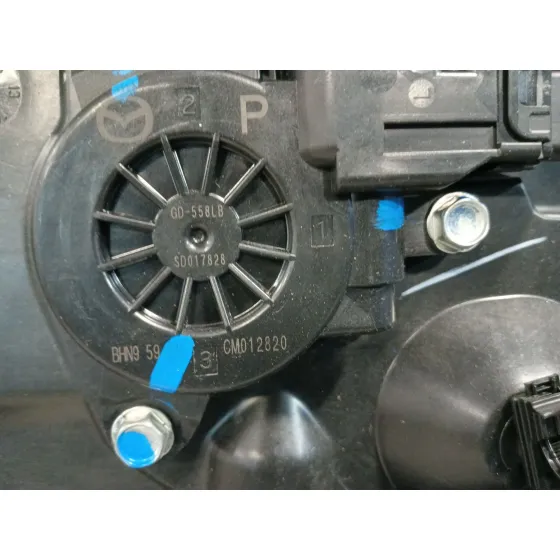 Elevalunas Delantero Izquierdo para Mazda 2 Lim. ()