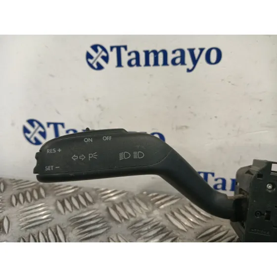 Mando Multifuncion para Seat Ibiza (6J5)